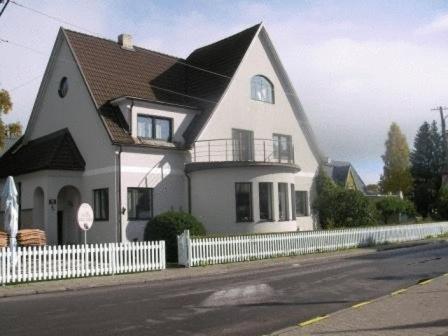 Villa Marleen Parnu Bagian luar foto